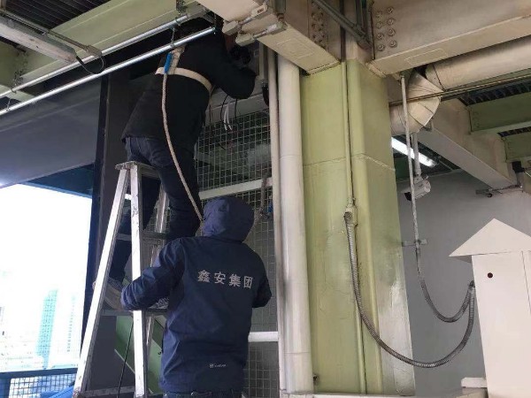 建筑工地安裝智能視頻監(jiān)控系統(tǒng)保障安全，降低安全事故的發(fā)生