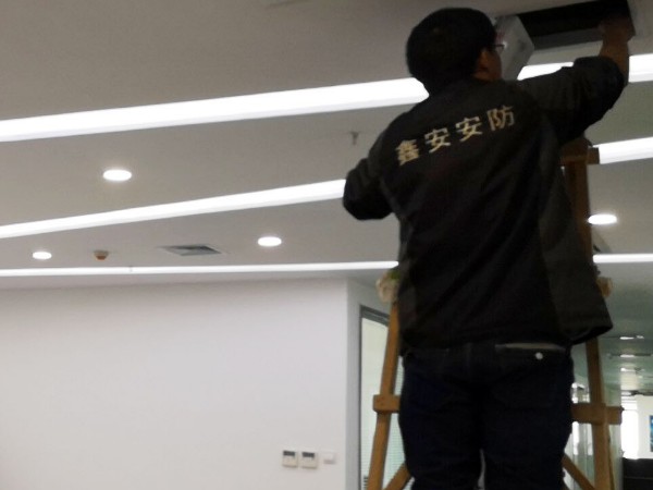 陜西鑫安安防辦公室安裝監(jiān)控攝像頭